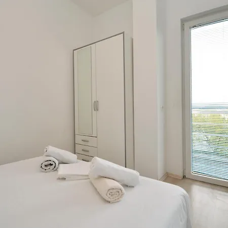 Apartamento Smokvica, *